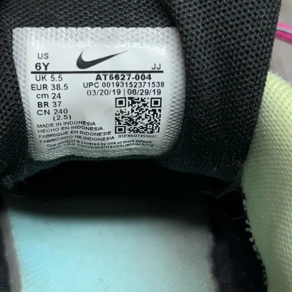 Nike Kids Youth US Size 6 Air Max 200 AT5627-004 Black Gray Pink Sneaker Shoes